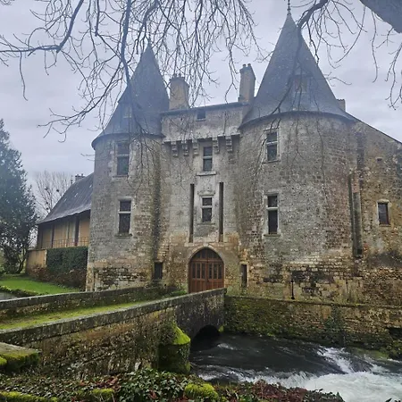 Le Petit De Cercigny Holiday home